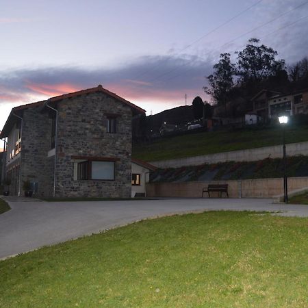 Apartamentos Rurales Penon Blanco Penerudes エクステリア 写真