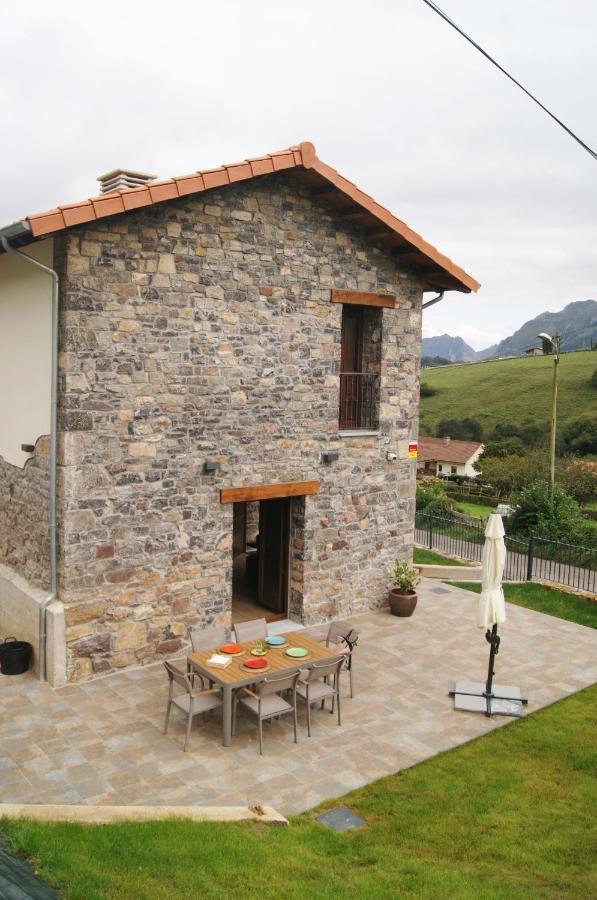 Apartamentos Rurales Penon Blanco Penerudes エクステリア 写真